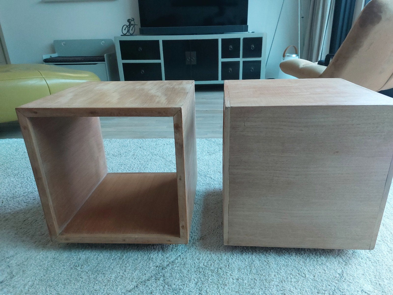 Set van 2 houten kubus bijzettafels/opbergers, Ophalen
