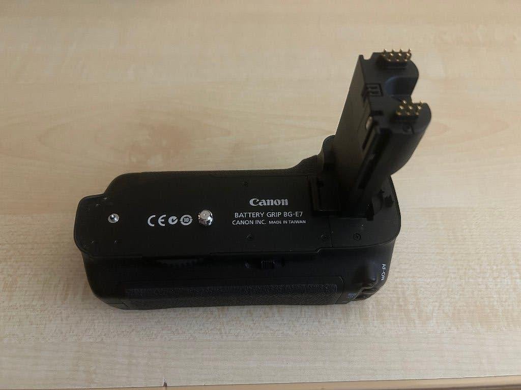 CANON accupack voor 7D camera in ~~nieuw~~ staat, Spiegelreflex, Verzenden, Canon, Zo goed als nieuw
