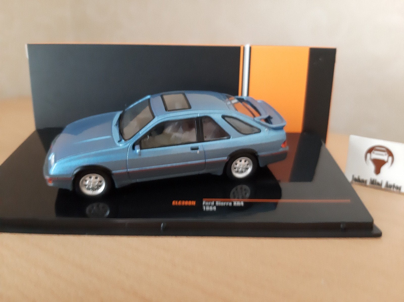 Ford Sierra XR4i blauw-metallic 1984 van IXO 1:43, Overige merken, Auto, IXO, Nieuw