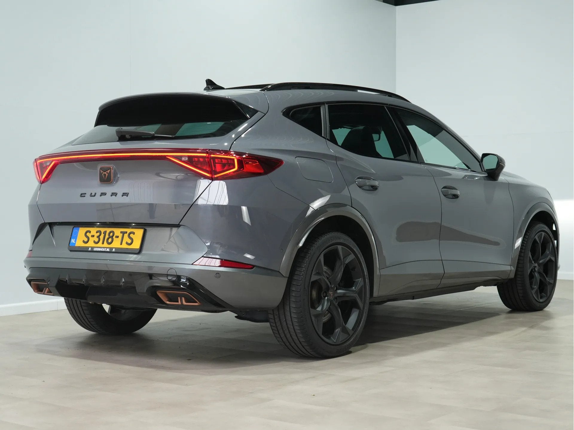 CUPRA Formentor 1.4 e-Hybrid VZ 245PK Copper Ed. (bj 2023), Automatische klimaatregeling, Gebruikt, 4 cilinders, Formentor