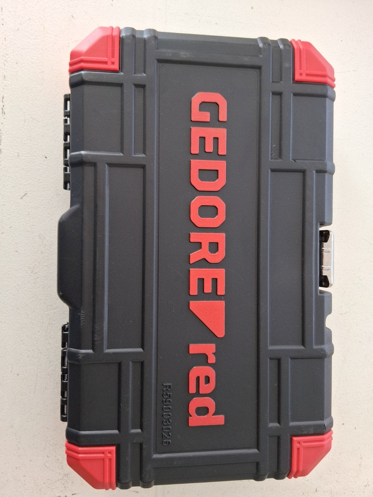 Gedore Red doppendoos met ratel en doppen, Doe-het-zelf en Verbouw, Gereedschap | Handgereedschap, Ophalen of Verzenden, Zo goed als nieuw