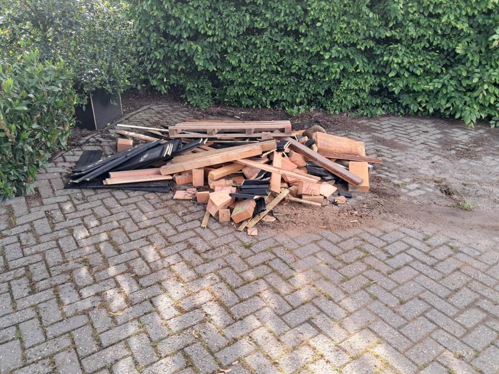 Diverse houtblokken en pallethout, Minder dan 3 m³, Ophalen, Overige houtsoorten, Blokken