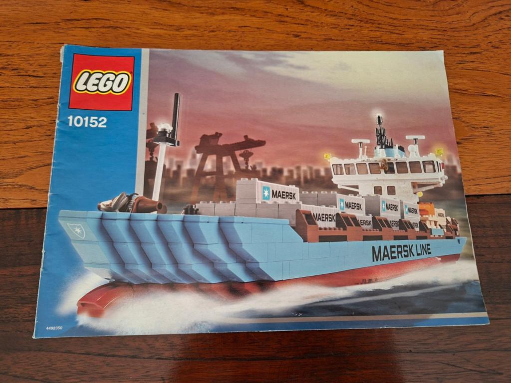 LEGO 10152 MAERSK  LINE COMPLEET, Kinderen en Baby's, Speelgoed | Duplo en Lego, Lego, Ophalen of Verzenden, Zo goed als nieuw