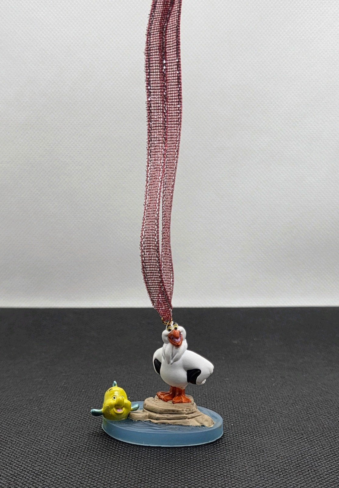 Disney Jutter en Botje kerst ornament hanger kerstbal, Ophalen of Verzenden, Pocahontas of Kl. Zeemeermin, Nieuw