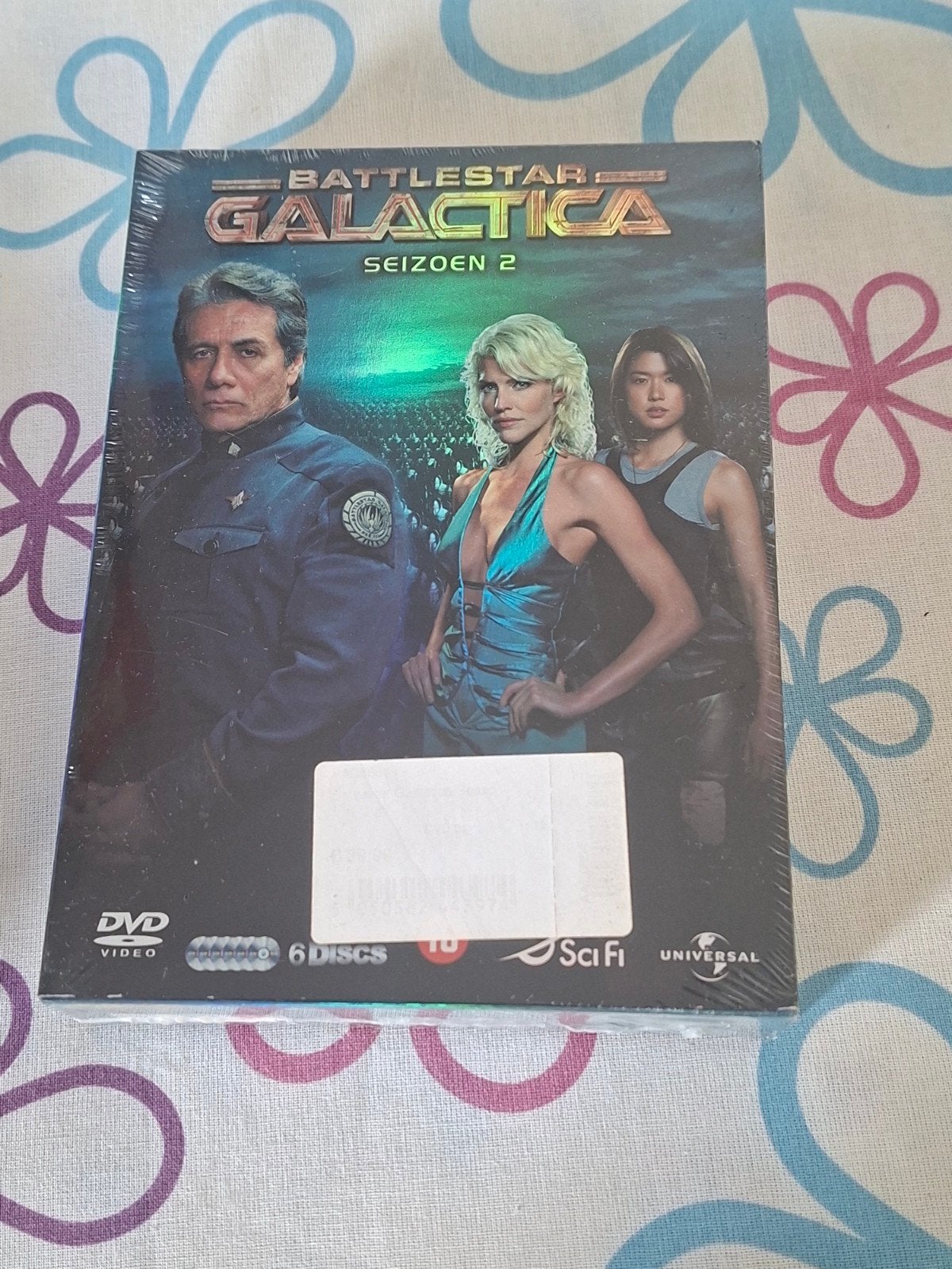Battlestar Galactica, Ophalen of Verzenden, Zo goed als nieuw, Spiritualiteit algemeen, Achtergrond en Informatie