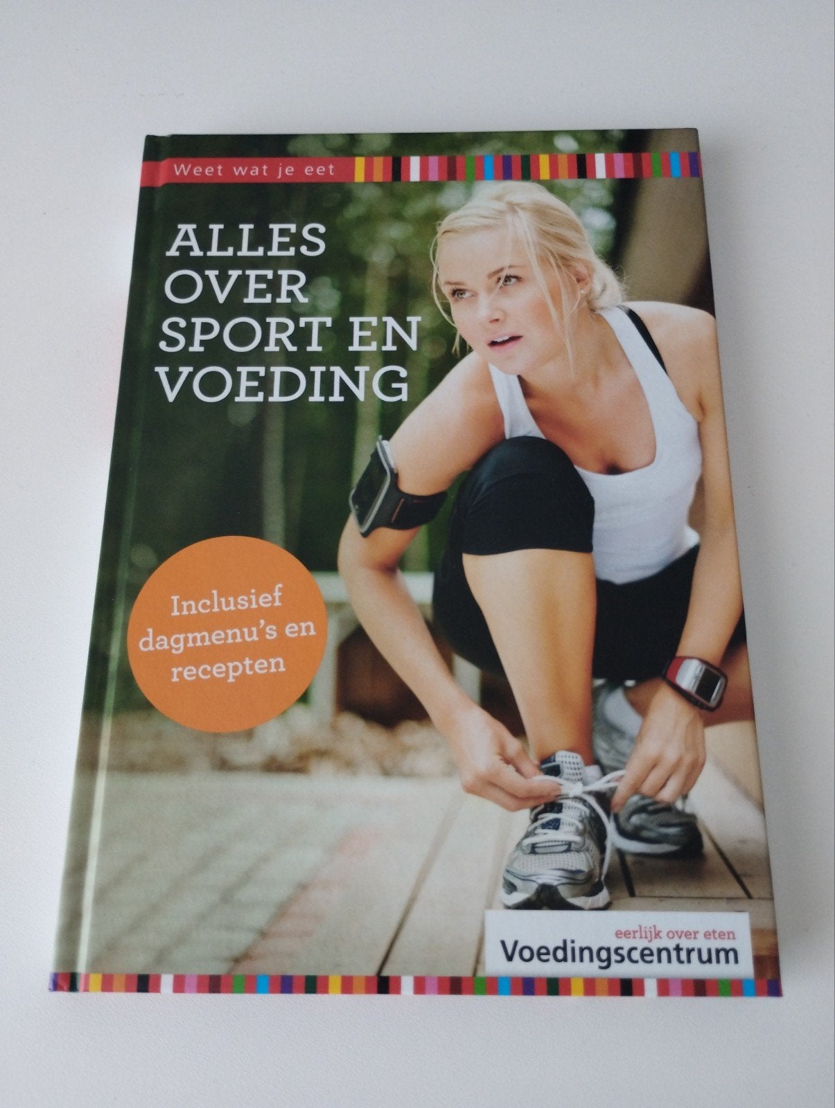 Alles over sport en voeding - boek - gratis!, Ophalen, Zo goed als nieuw