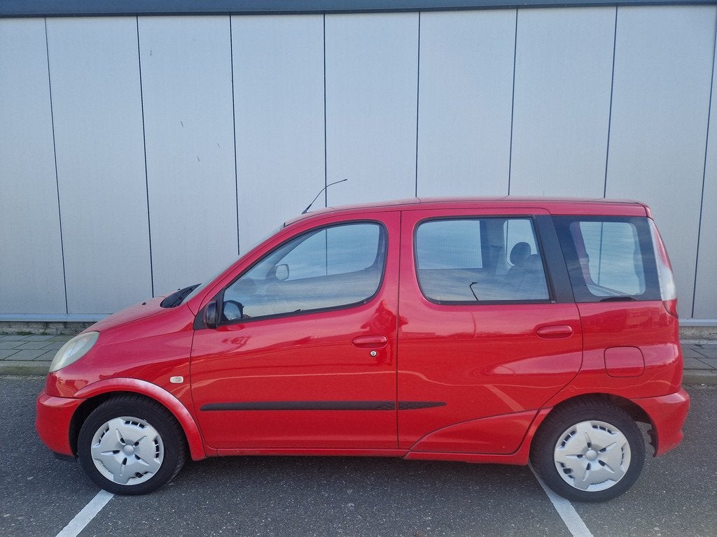Toyota Yaris Verso 1.3-16V VVT-i Luna E (bj 2000), Auto's, Voorwielaandrijving, 1299 cc, Origineel Nederlands, Bedrijf