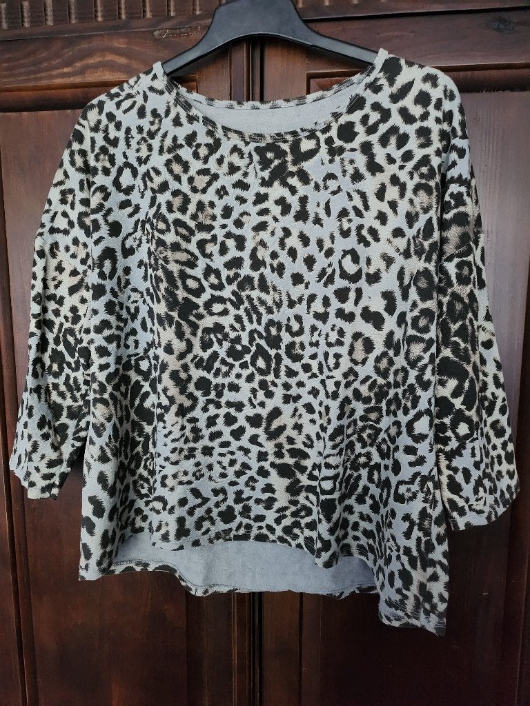 Shirt panterprint, Ophalen of Verzenden, Zo goed als nieuw, Maat 46/48 (XL) of groter, Meerkleurig
