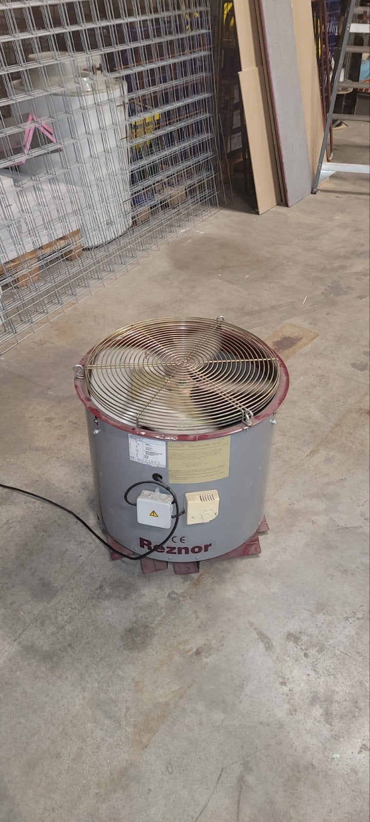 Reznor MAXIMIZOR 4500 ventilator Gebruikt, Ophalen, 30 tot 80 cm, Gebruikt, Overige typen