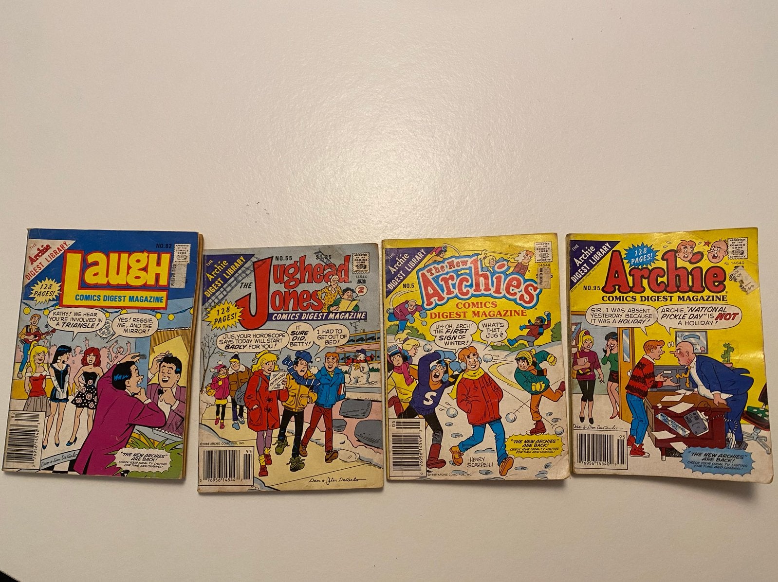 4 Archie Stripboeken - Engelse taal - Gebruikt - Kleur, Gelezen, Amerika, Ophalen of Verzenden, Meerdere comics