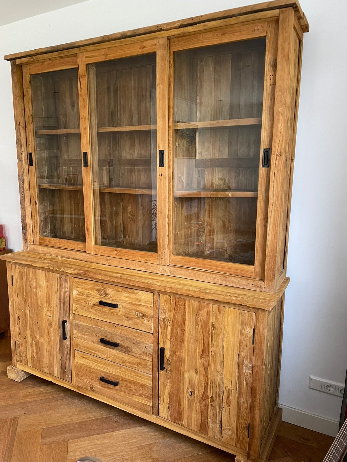 Houten vitrinekast driftwood, Ophalen, 200 cm of meer, 150 tot 200 cm, Zo goed als nieuw