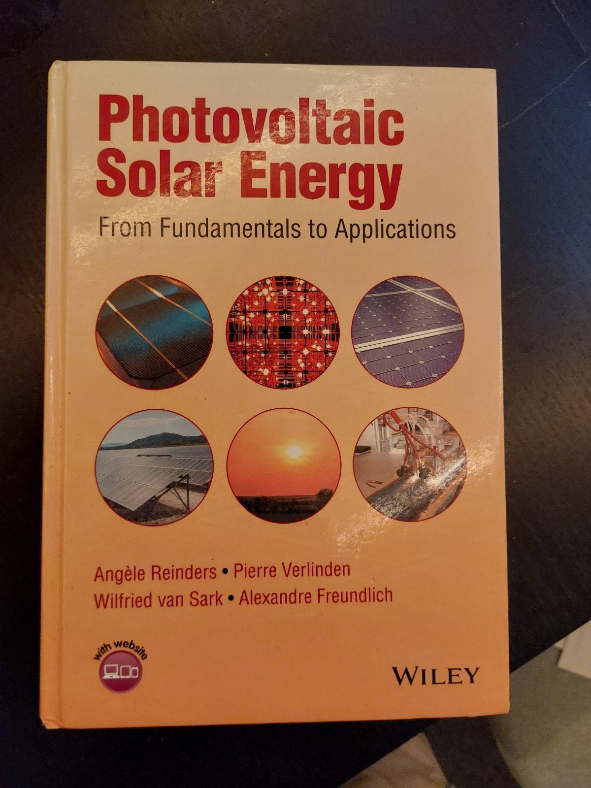 Photovoltaic Solar Energy, Boeken, Techniek, Angèle Reinders, Pierre Verlinden, Wilfried van Sark, Elektrotechniek, Ophalen of Verzenden