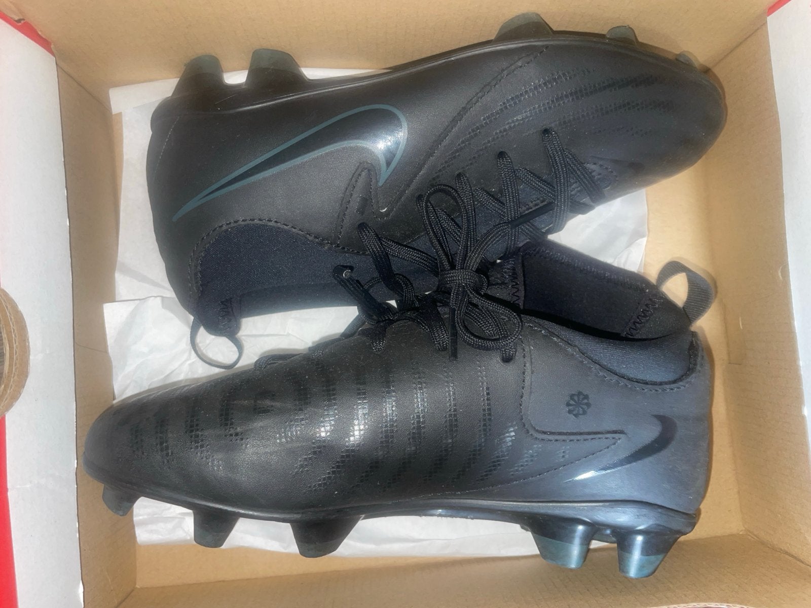 Nike Voetbalschoenen Zwart - Maat 34, Sport en Fitness, Voetbal, Maat XS of kleiner, Ophalen of Verzenden, Gebruikt, Schoenen