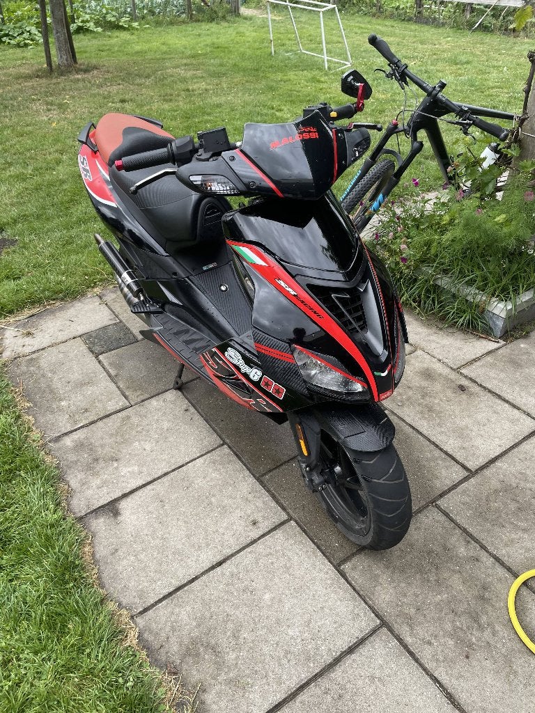 Aprilia sr50r (70cc), Ophalen, Gebruikt, Maximaal 45 km/u, SR 50