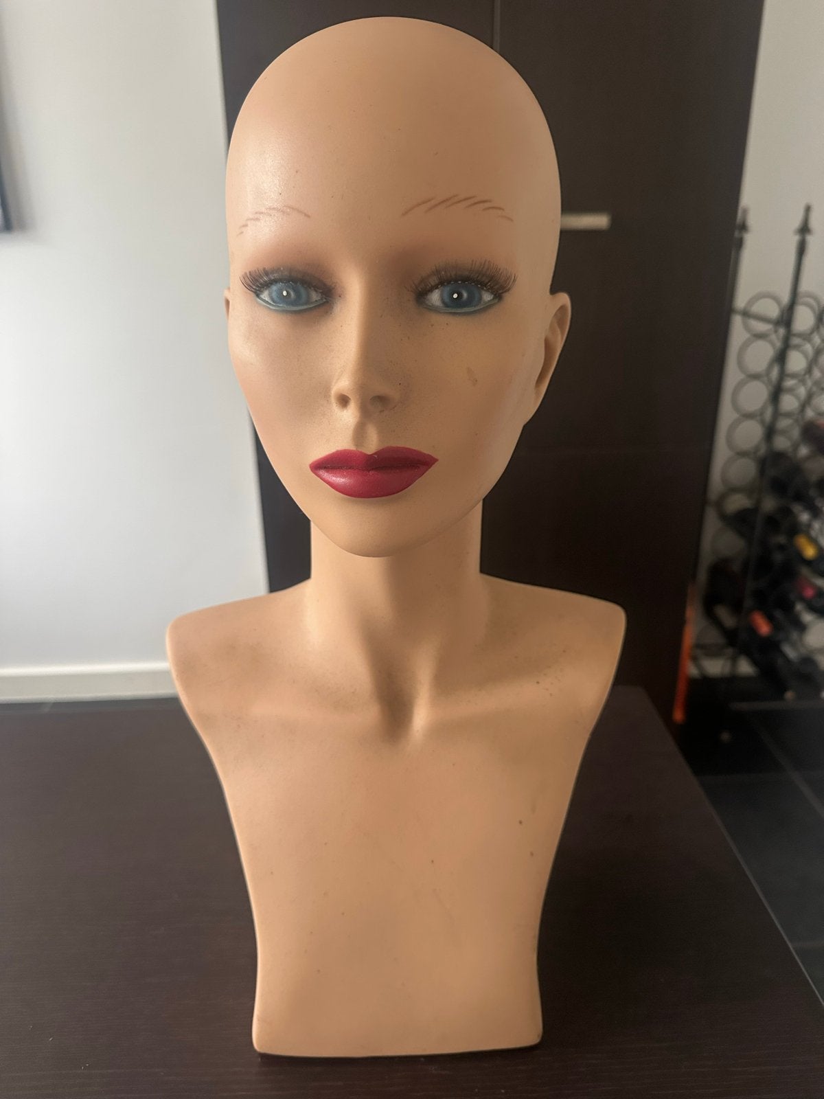 Etalagepop Hoofd - Vrouwelijke Mannequin Buste, Ophalen of Verzenden