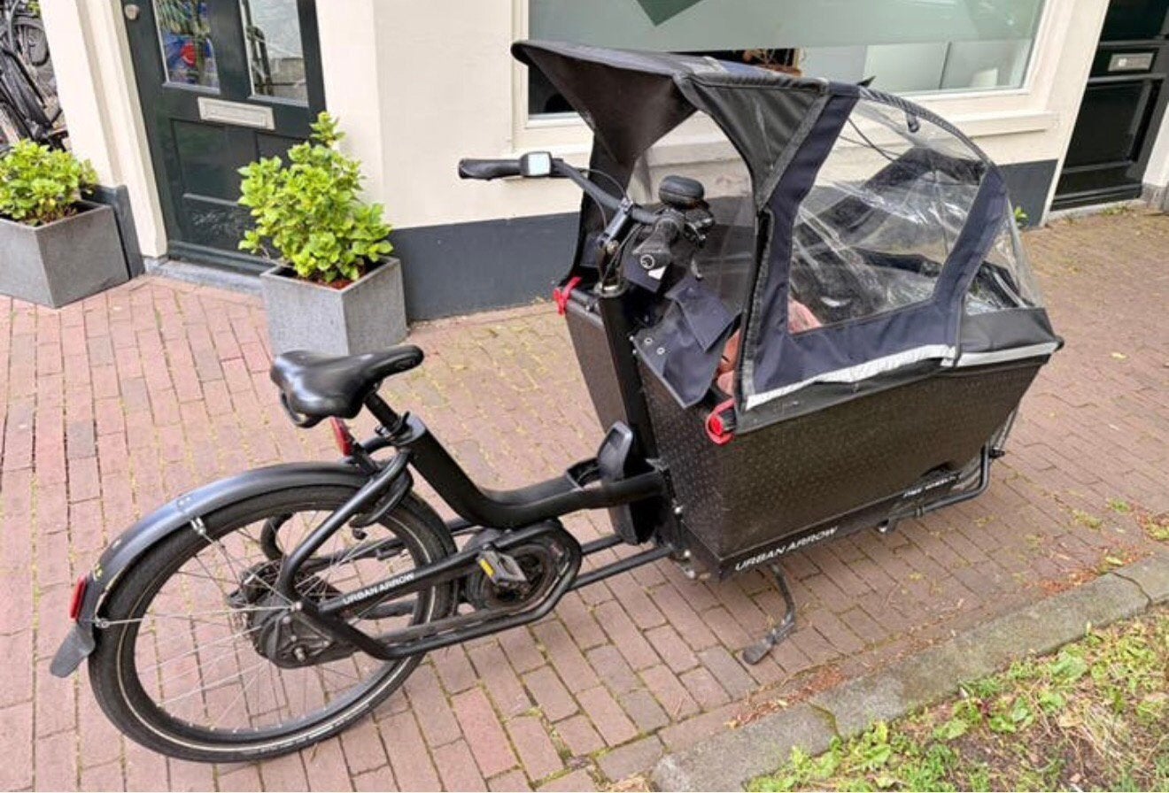 Urban Arrow Family Active line plus bakfiets, Ophalen, Gebruikt