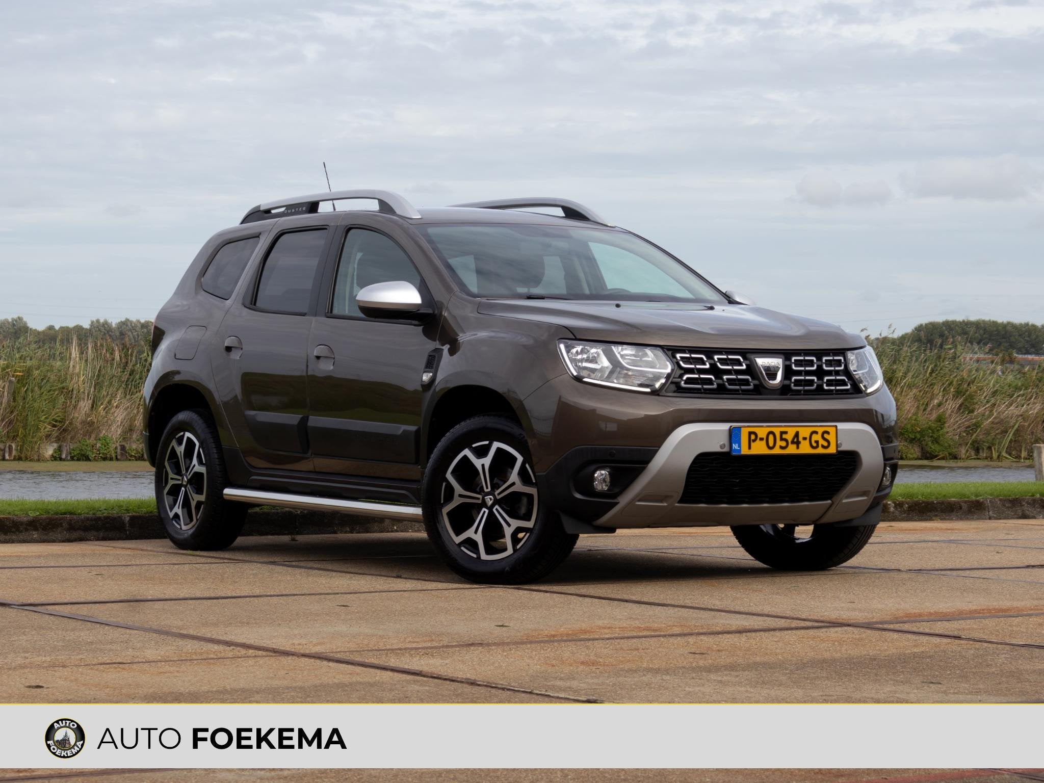 Dacia Duster 1.0 TCe Bi-Fuel Comfort Camera Sidebars Navi, Dacia, Bruin, Boeingavenue 275
1119 PD  Schiphol-Rijk, NL, Handgeschakeld