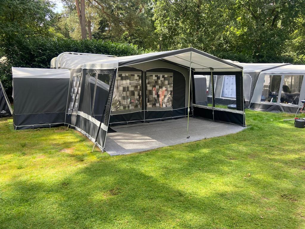 Hobby deluxe 440 caravan - 1999, Caravans en Kamperen, Particulier, Tot en met 4
