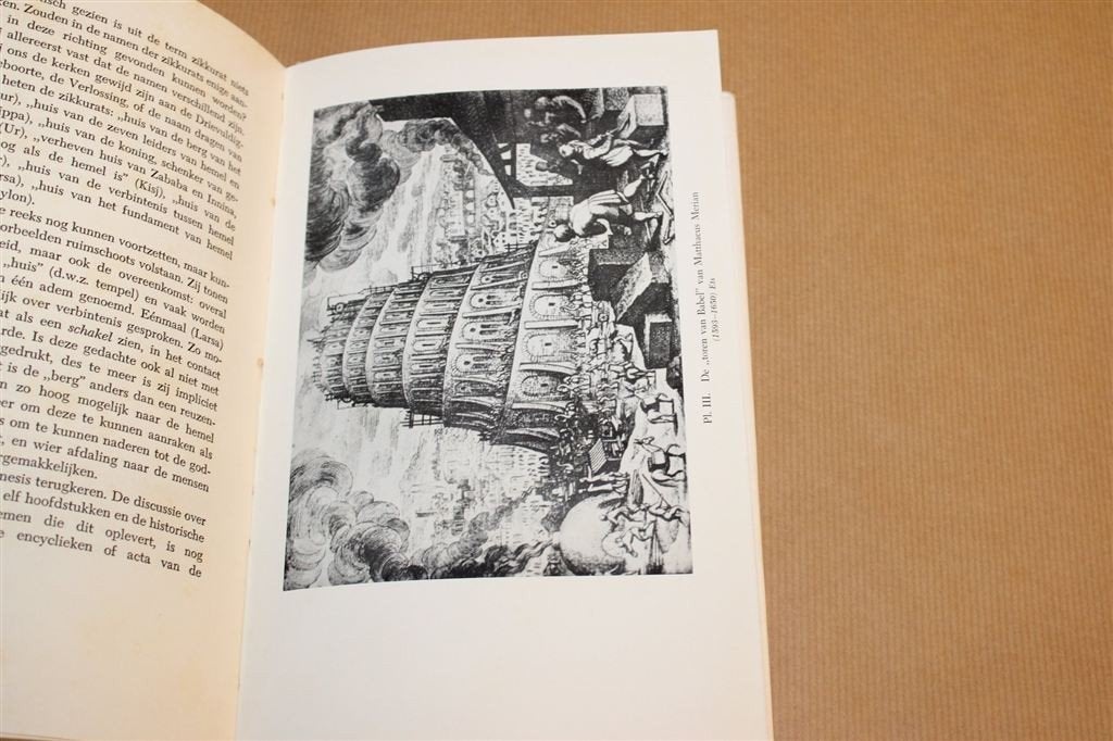 De Toren van Babel — Bijbel en Archeologie [1957], Ophalen of Verzenden, Gelezen
