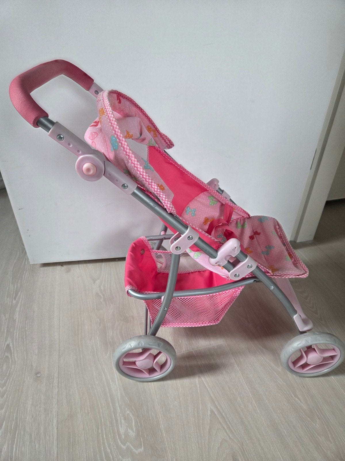 Lief! poppenwagen - Roze met strikjespatroon, Ophalen, Gebruikt, Babypop