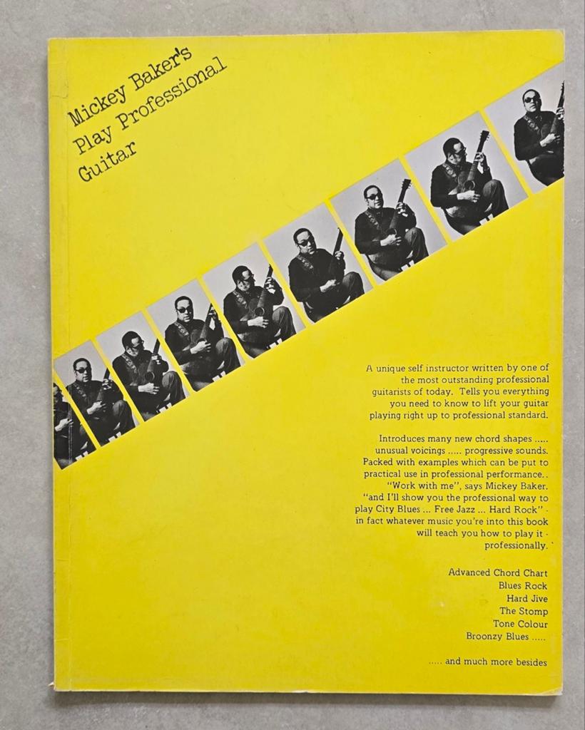 Vintage Mickey Baker - Play Professional Guitar (Clifford Es, Ophalen of Verzenden, Gebruikt, Les of Cursus, Jazz