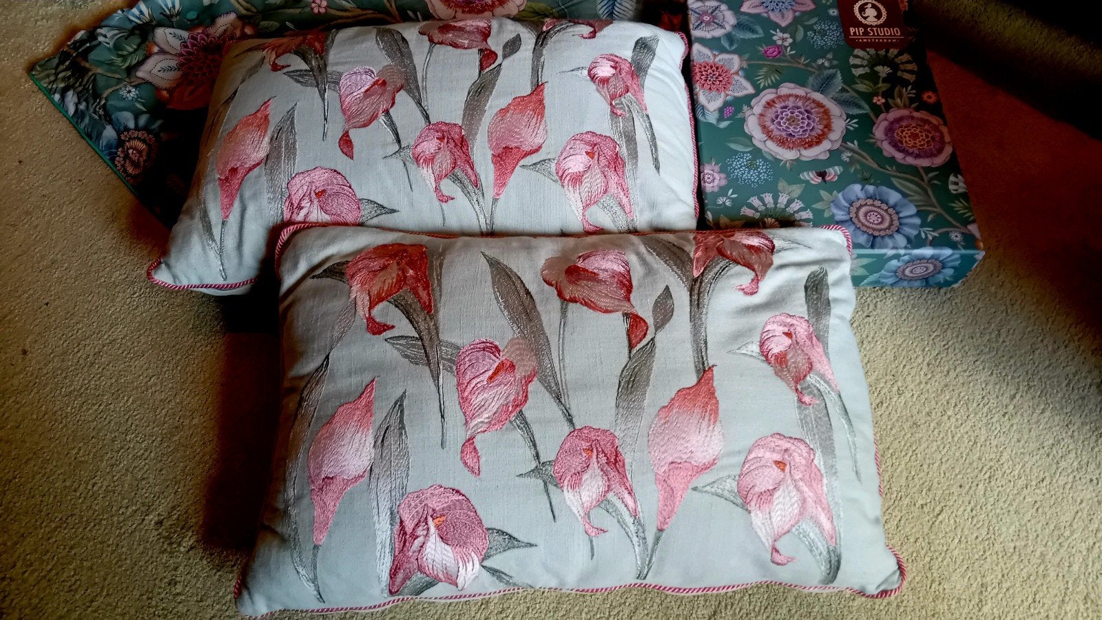 2 kussenhoezen Laura Ashley 35x55, Ophalen of Verzenden