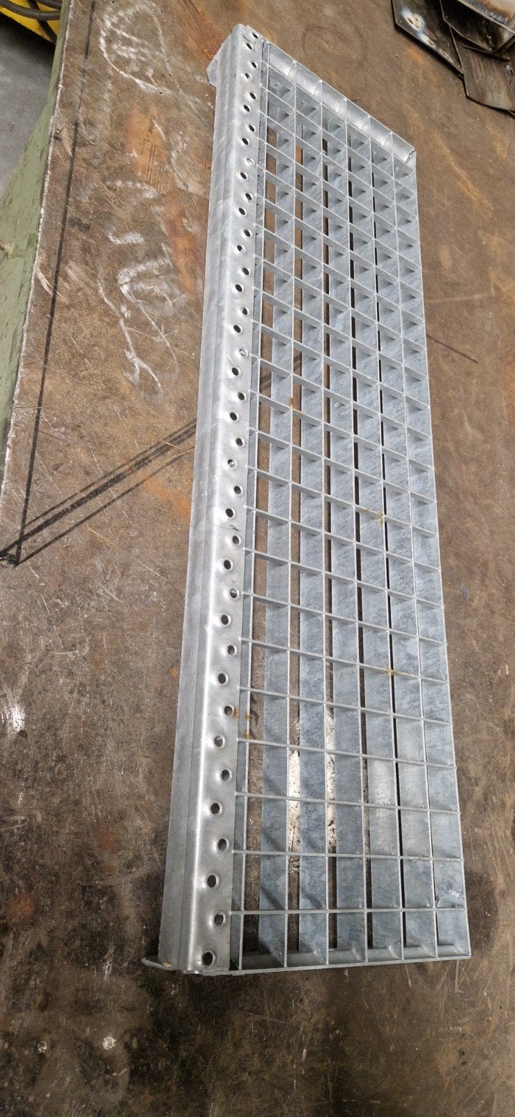 Roostertrede 800x240 gegalvaniseerd, Ophalen of Verzenden, Nieuw, Trap, Minder dan 2 meter