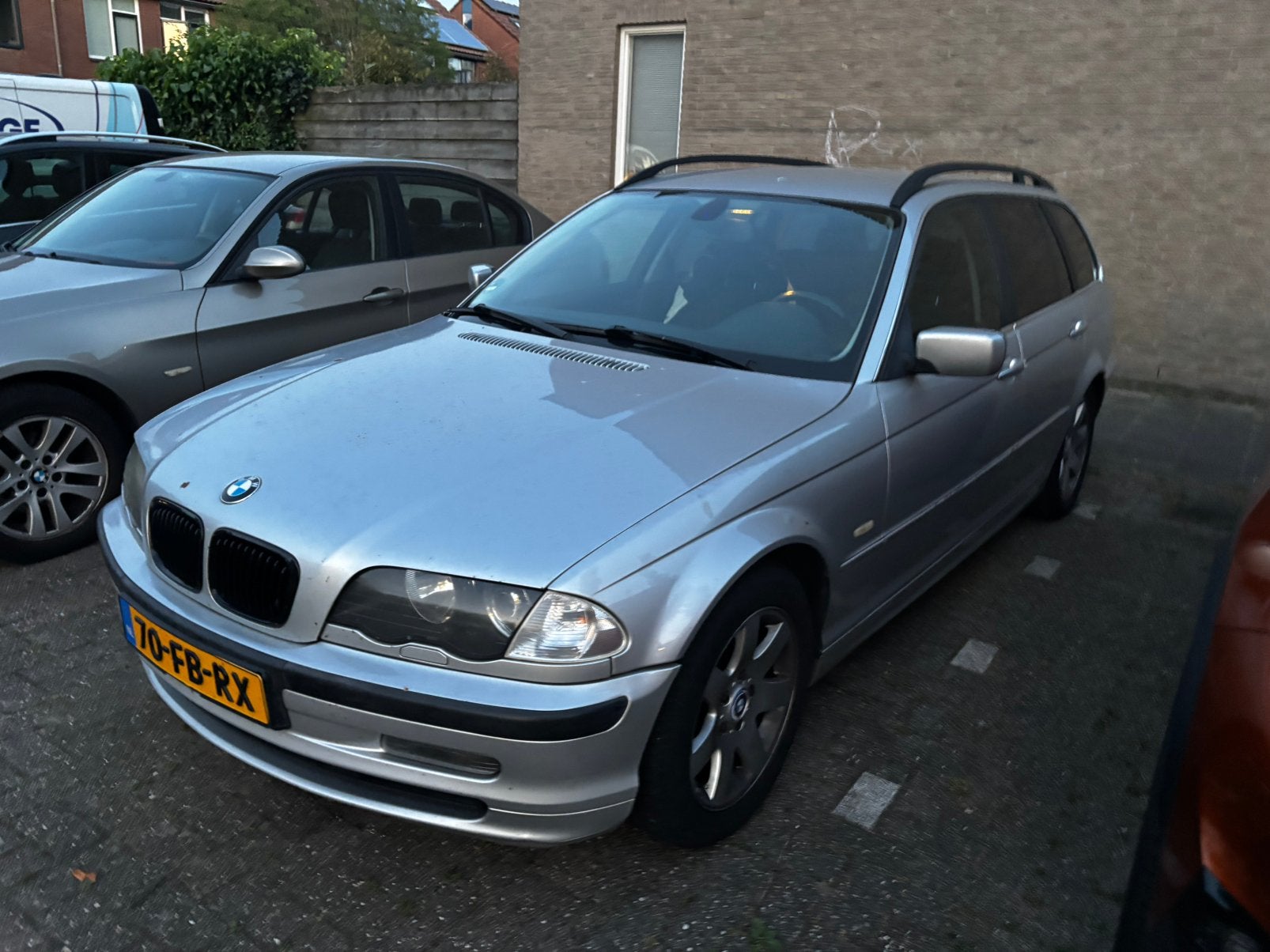 BMW 328i Executive Trekhaak Cruise Contr. Airco, Auto's, BMW, Automaat, Zwart, 1465 kg, Stationwagon