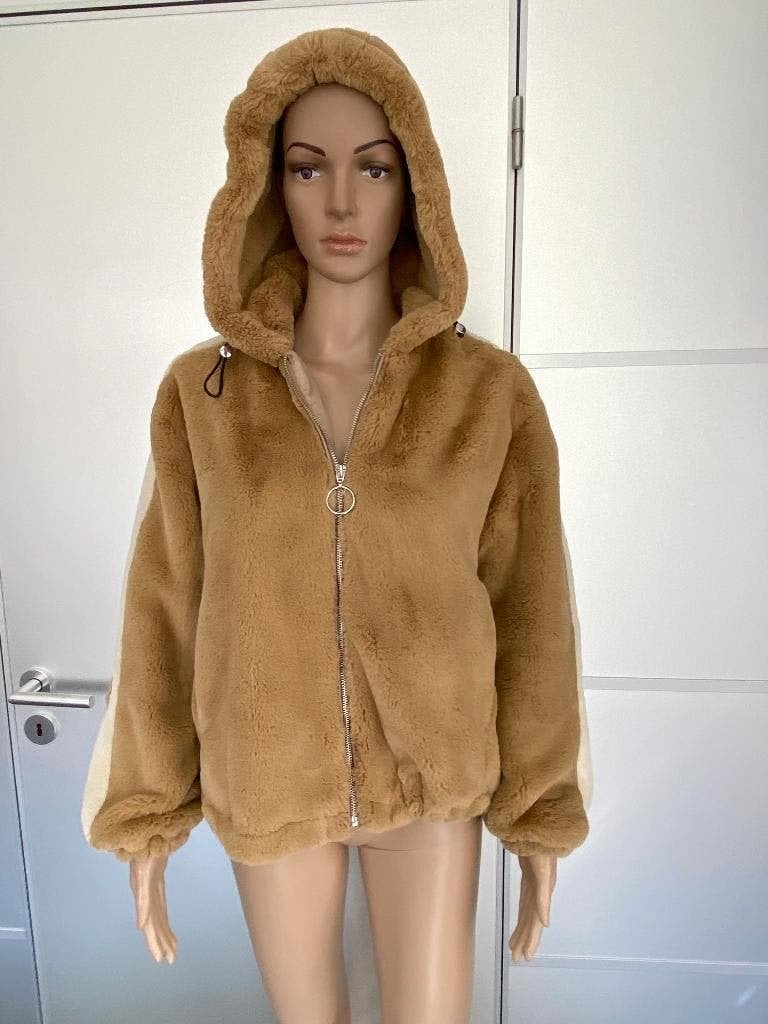 K171 Teddy-jas maat XS/S=34/36 jasje bont vest bruin/beige, Bruin, Zo goed als nieuw, Maat 34 (XS) of kleiner, Bershka