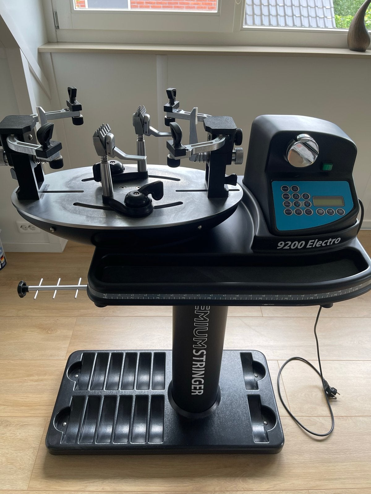 Penta Premium Stringer 9200 Electro Bespanmachine, Sport en Fitness, Ophalen, Zo goed als nieuw, Overige typen, Overige merken