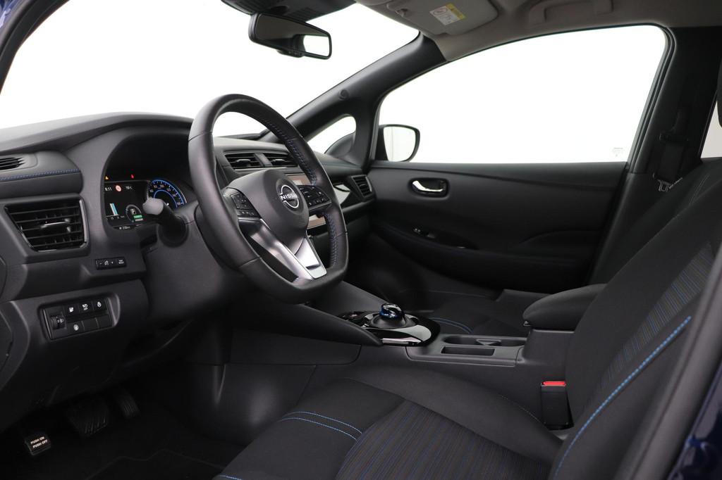 Nissan LEAF N-Connecta 39 kWh | 360 Camera | Stoel+Stuurve, Auto's, Nissan, Stof, Gebruikt, Zwart, 150 pk
