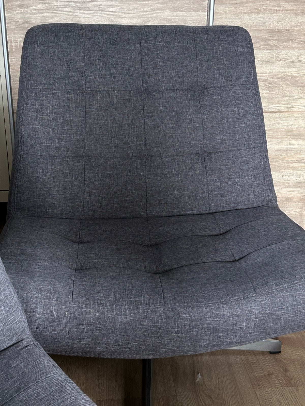 2 draaibare grijze fauteuils van Pronto - Zo goed als nieuw, Ophalen, Zo goed als nieuw, Stof, 75 tot 100 cm