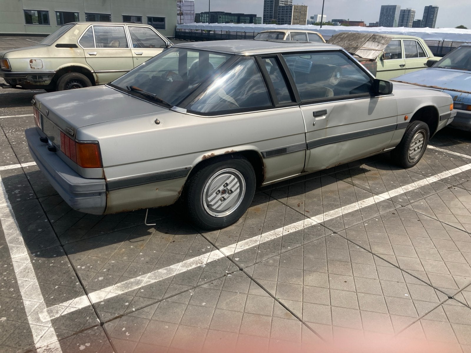 Mazda 929 Coupé 1982 - Onderdelen (zonder motor), Ophalen, Gebruikt, Mazda