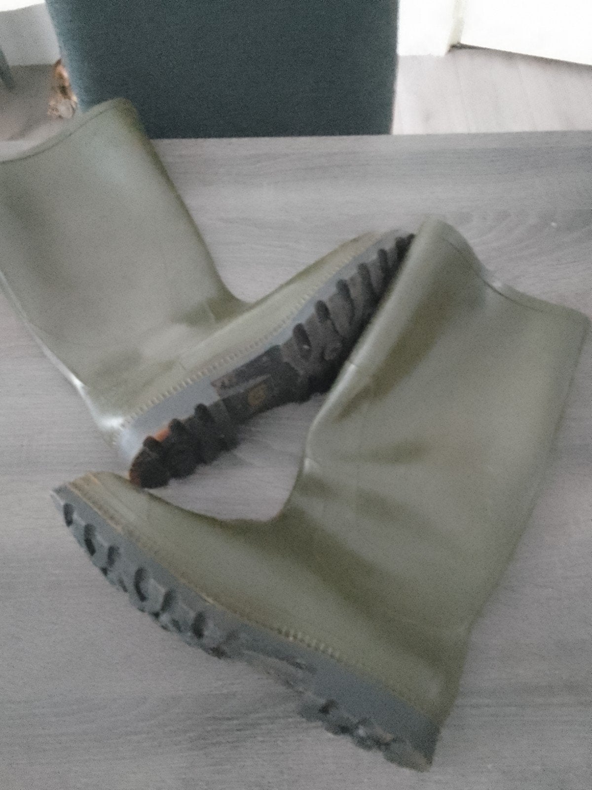 Stevige groene tuinlaarzen, Tuin en Terras, Werkkleding, Gebruikt, Dames, Heren, Laarzen, Ophalen