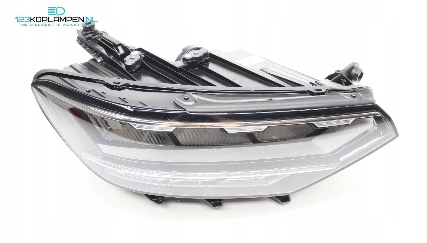 VW Volkswagen Passat B8 Facelift Full Led Koplamp rechts, Gebruikt, -, Volkswagen, -