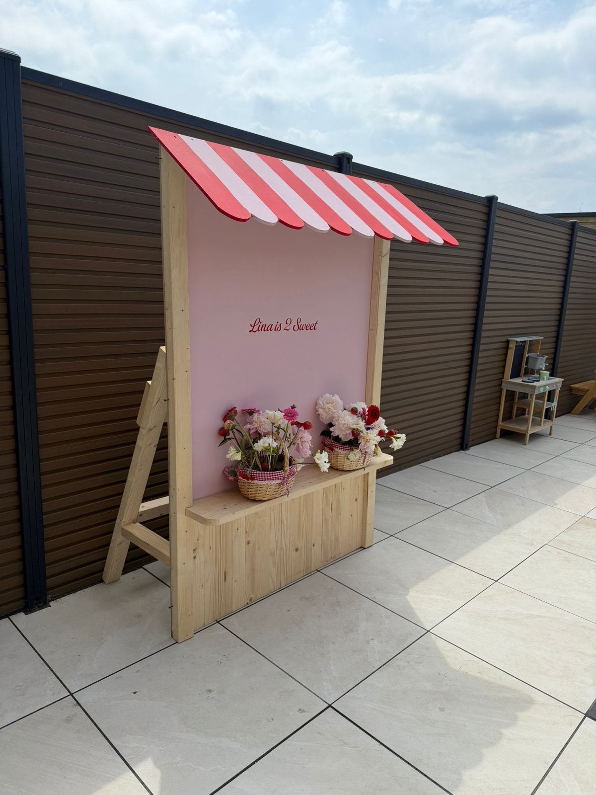 Leuke marktkraam voor feestjes en evenementen, Ophalen, Zo goed als nieuw, Versiering, Verjaardag