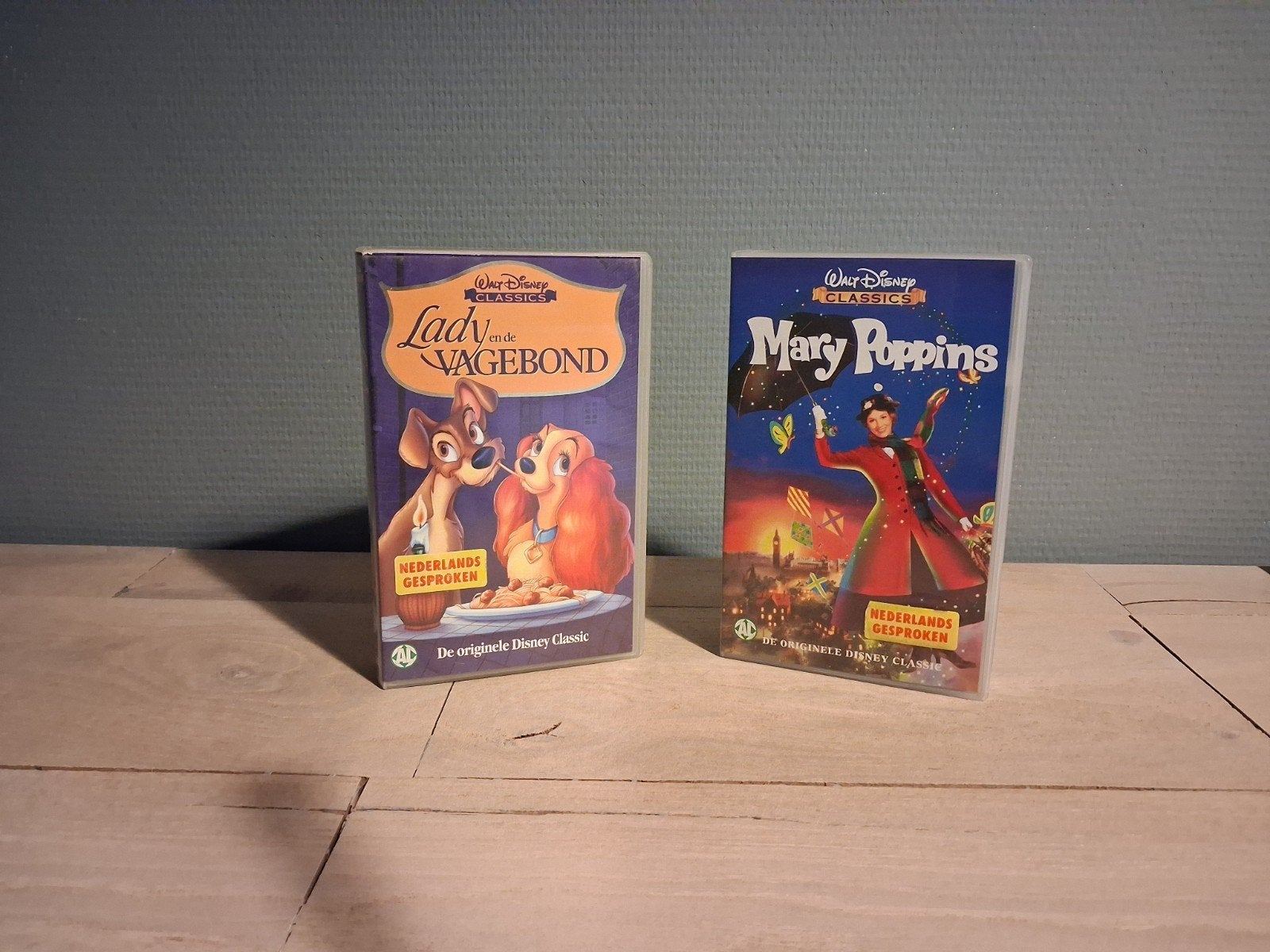 Disney vhs , Lady en de vagebond en Mary poppins, Alle leeftijden, Verzenden, Gebruikt