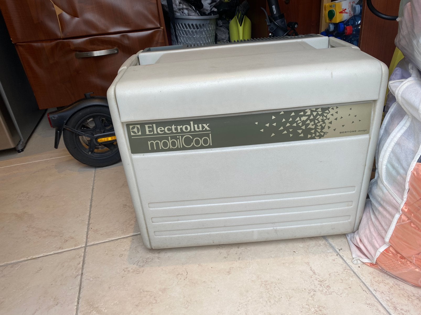 Koelbox, Ophalen, Zo goed als nieuw, Koelbox