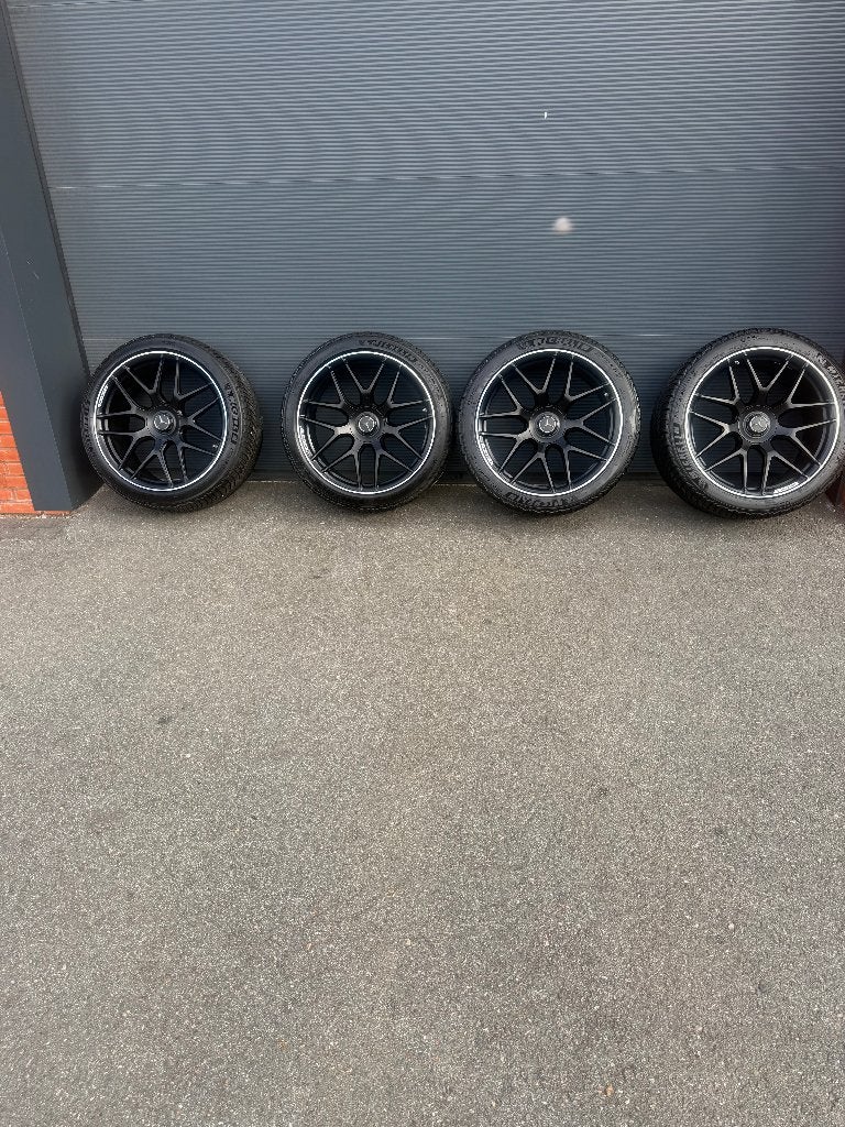 Mercedes AMG wielen winterset 21 inch, Auto-onderdelen, Banden en Velgen, Ophalen, Gebruikt, 265 mm, Banden en Velgen