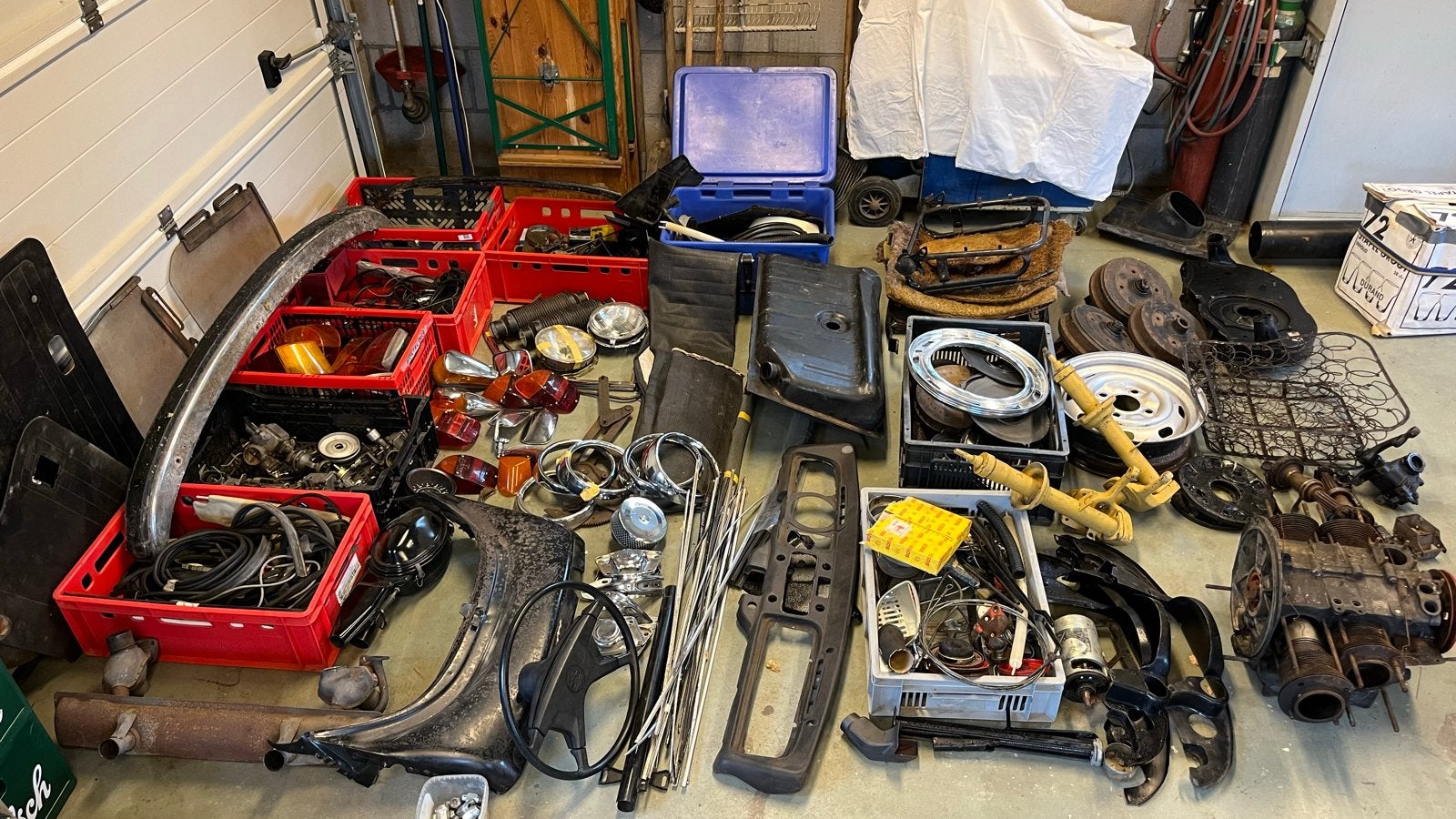 VW Grote partij Volkswagen Kever onderdelen - Oldtimer, Ophalen, Gebruikt, Volkswagen