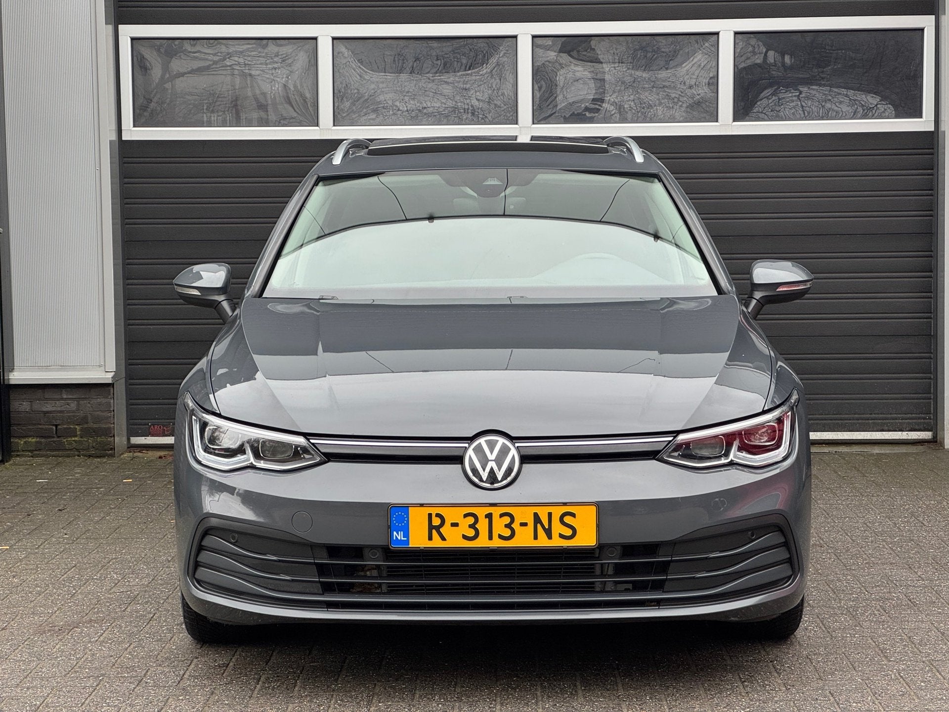 Volkswagen Golf Variant 1.0 eTSI DSG Life Pano, Adaptive Cru, Auto's, Volkswagen, Gebruikt, Automatische klimaatregeling, 19 km/l