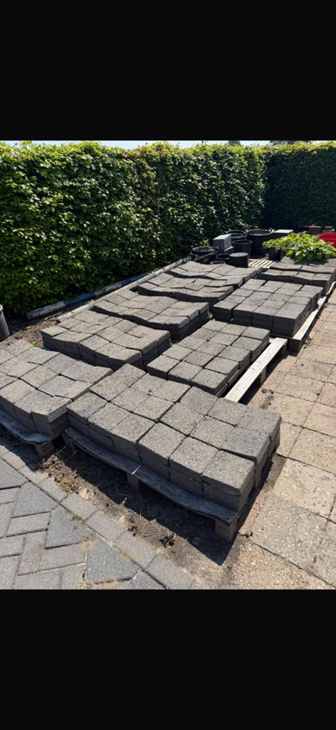 getrommelde betonklinkers / sierbestrating +-40m2, Tuin en Terras, Tegels en Klinkers, Ophalen of Verzenden, Zo goed als nieuw