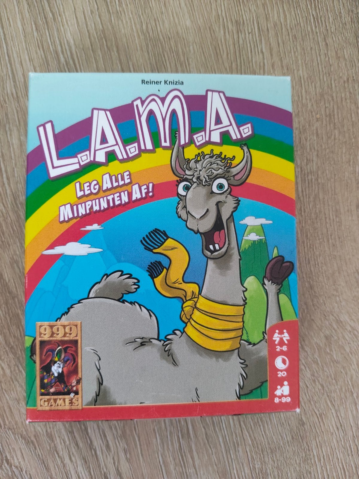 L.A.M.A. Kaartspel - Leg Alle Minpunten Af!, Vijf spelers of meer, Ophalen of Verzenden, Zo goed als nieuw, 999 Games