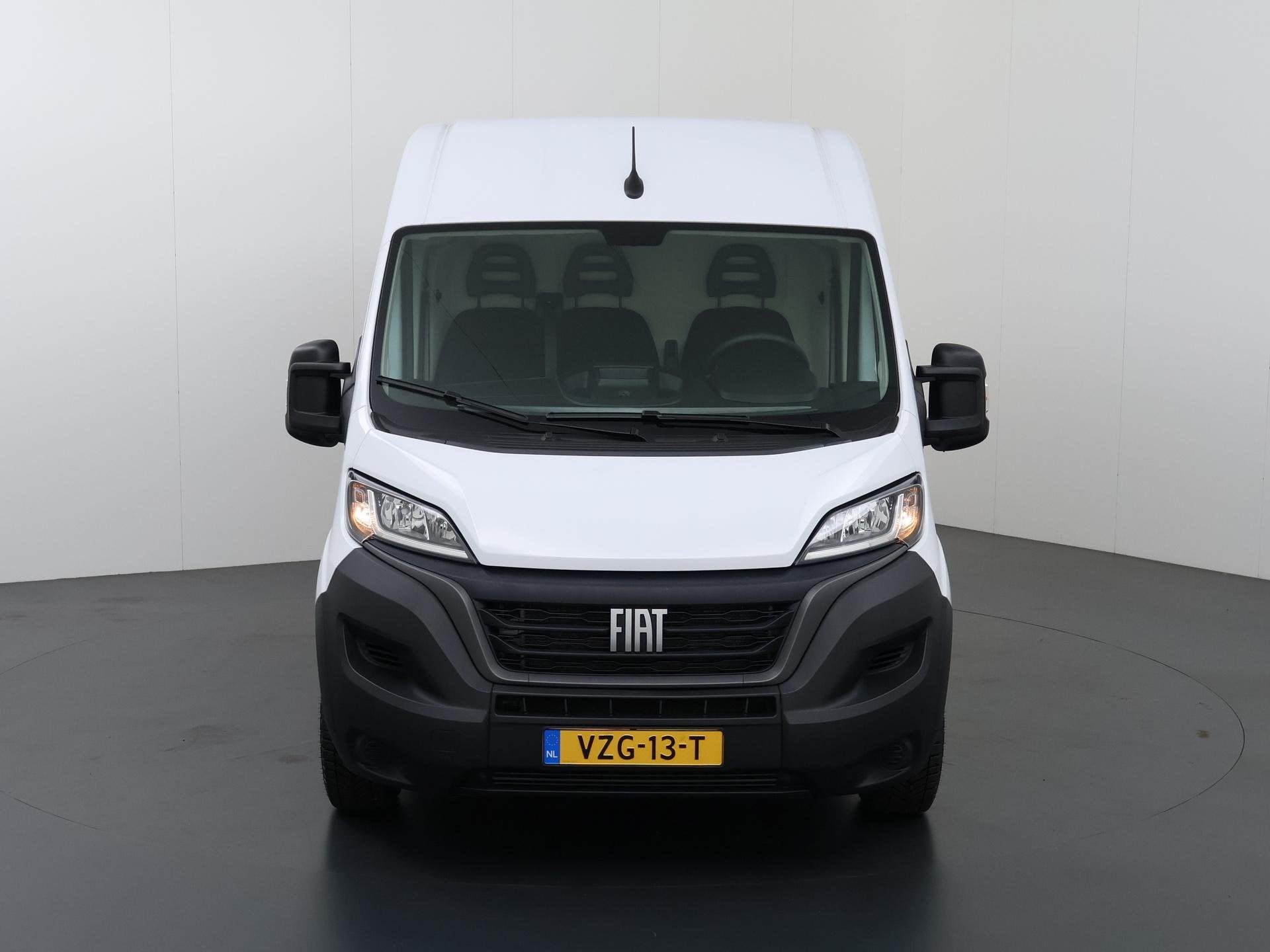 Fiat Ducato 30 2.2 MultiJet L2 H2 | TREKHAAK | CLIMATE CONTR, Voorwielaandrijving, Stof, Gebruikt, 4 cilinders