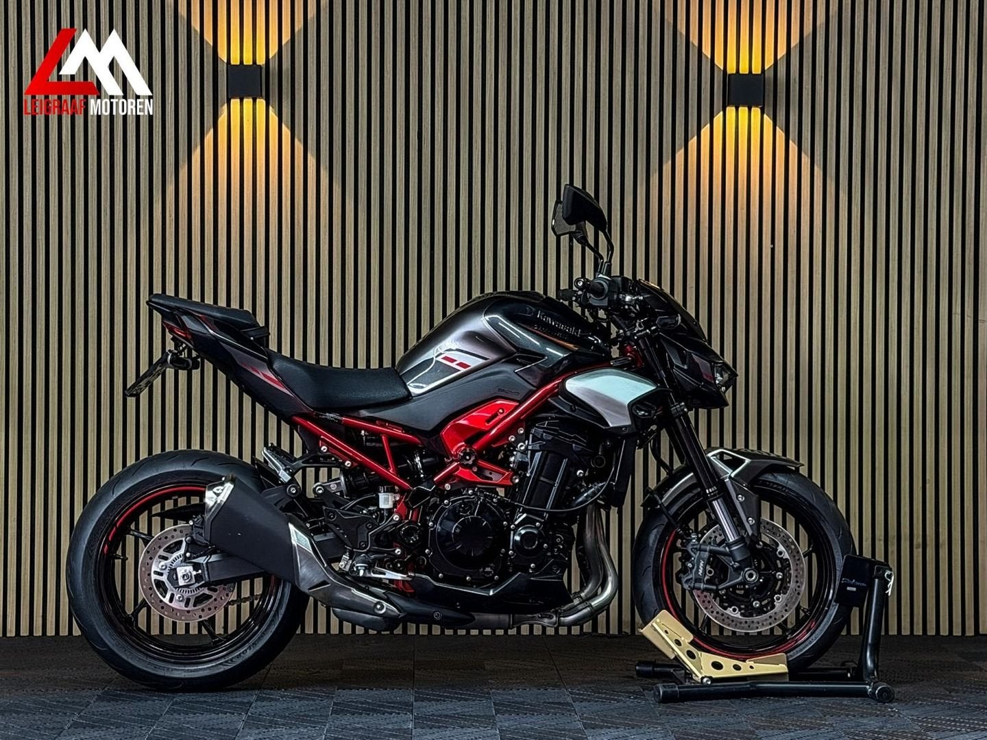 KAWASAKI Z900 - Quickshifter - Cruise - TFT scherm, 4 cilinders, 948 cc, Bedrijf, Onbekend