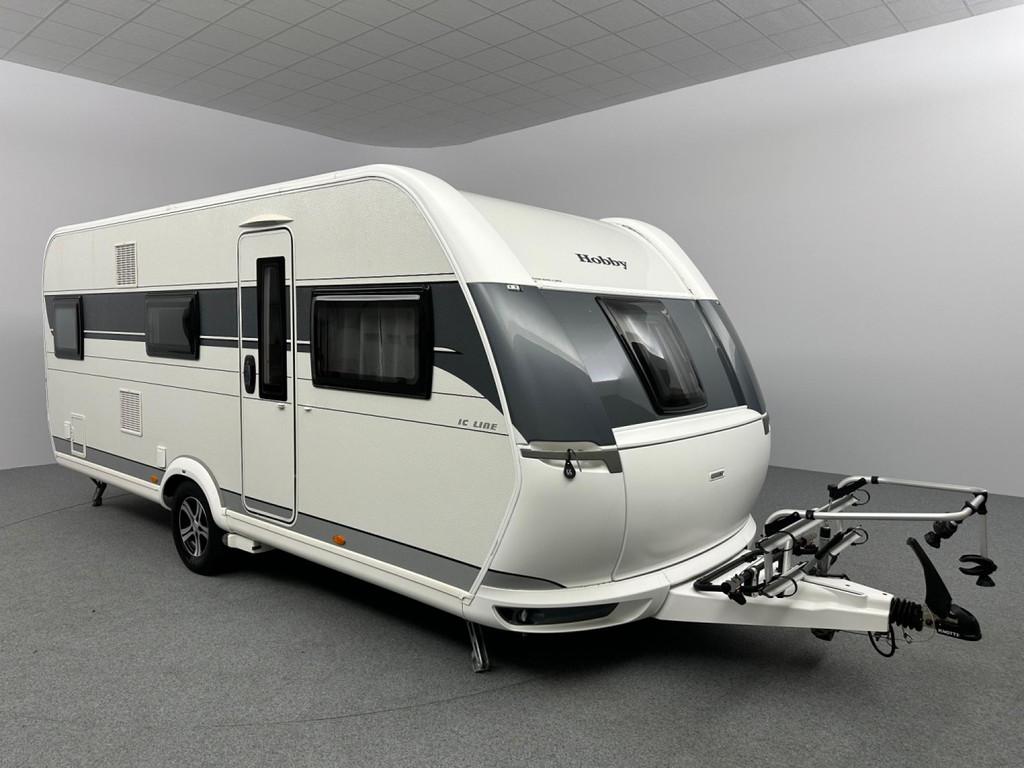 Hobby De Luxe 545 KMF Mover Voortent 2000KG AS, Caravans en Kamperen, Caravans, Hordeur, Dwars-stapelbed, Hobby, Bedrijf