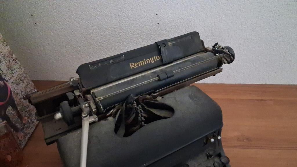Typemachine Remington 17, Ophalen