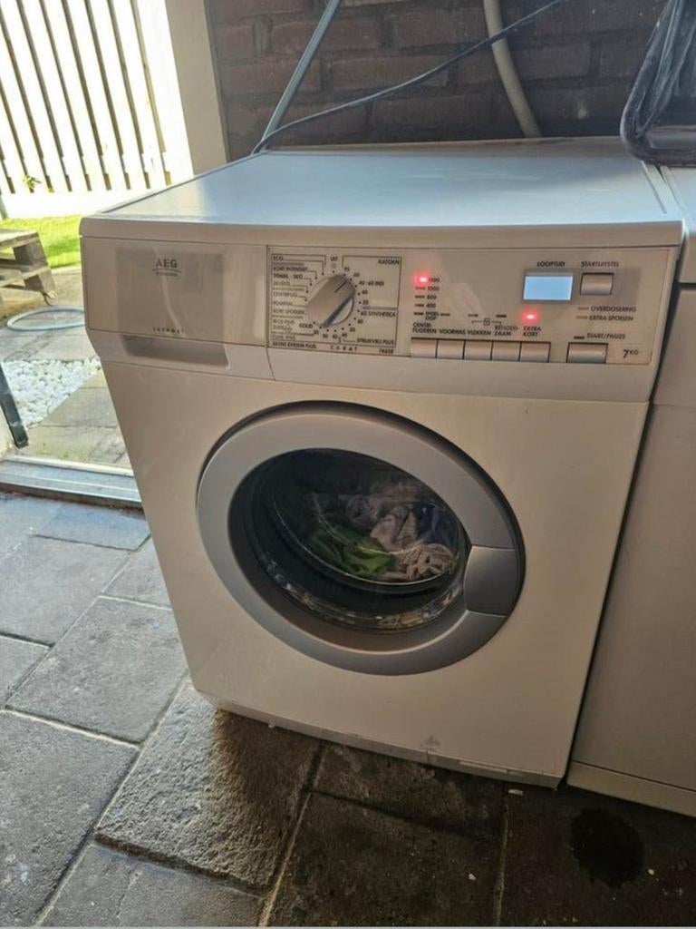AEG Lavamat, Ophalen, Gebruikt, 1200 tot 1600 toeren, 85 tot 90 cm