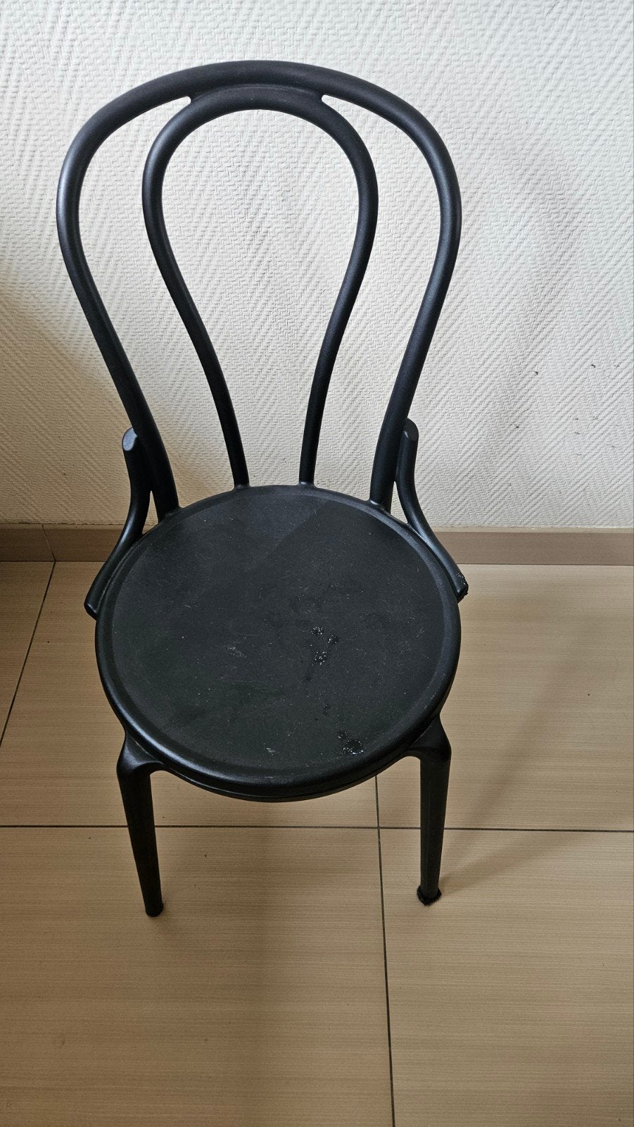 Zwarte Thonetstijl stoel geschikt voor Burlesque & Chairacro, Huis en Inrichting, Ophalen, Gebruikt, Zwart, Thonet-stijl