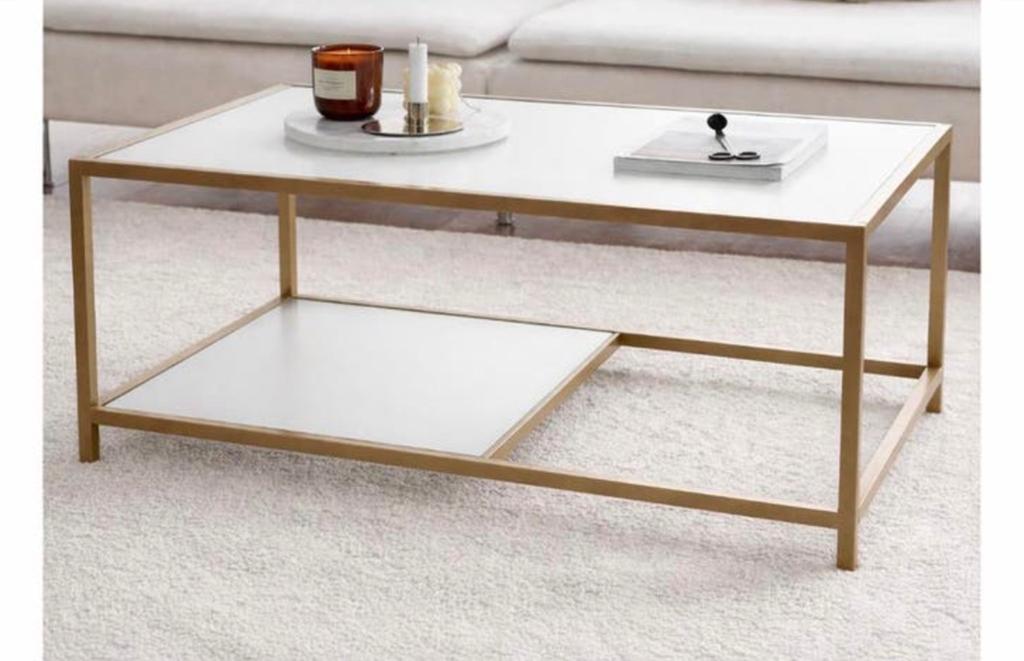 Salontafel goud met onderblad – modern  & netjes, Ophalen, 100 tot 150 cm, Zo goed als nieuw, 25 tot 50 cm